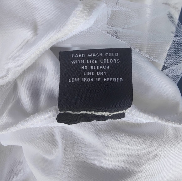 Ruby Rox Floral Halter dress - Picture 10 of 10